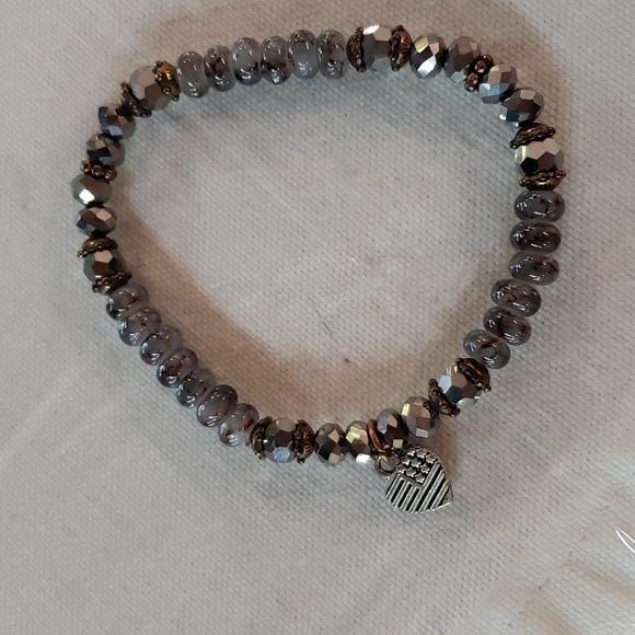 3 bracelets - Picture 4 of 4